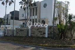 Rumah Elit Modern Tanpa Renovasi di Citraland Surabaya Rumah Elit Modern Tanpa Renovasi di Citraland Surabaya