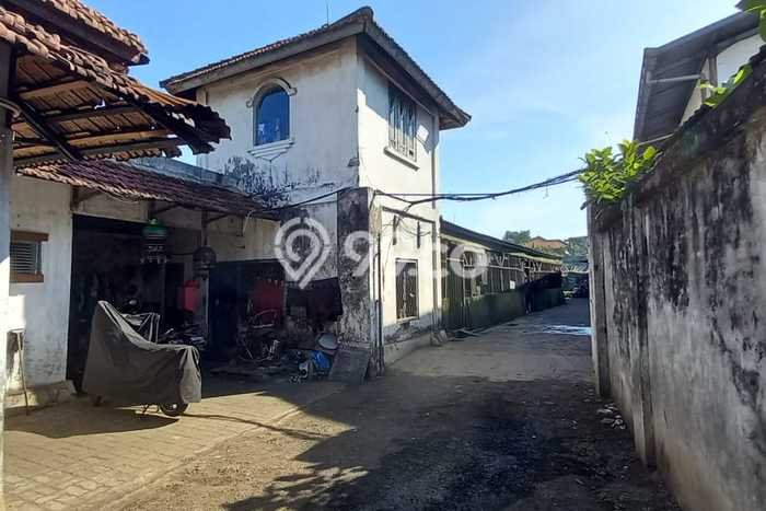 Untuk Dijual! Gudang di Jenggolo Sidoarjo LT 1350m2 / LB 800m2 Kawasan Bisnis Untuk Dijual! Gudang di Jenggolo Sidoarjo LT 1350m2 / LB 800m2 Kawasan Bisnis