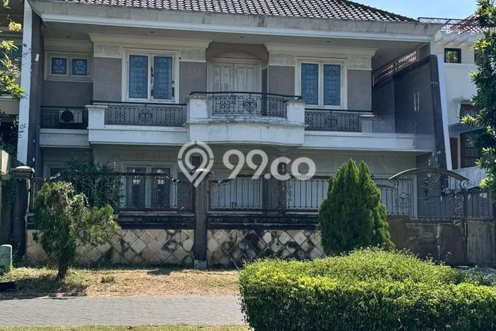 Rumah Elit Modern Siap Huni di Graha Surabaya Rumah Elit Modern Siap Huni di Graha Surabaya