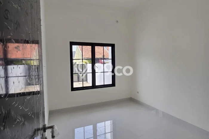 For Sale Hunian Rumah Terawat 4 KT di Pondok Gede, Jakarta Timur For Sale Hunian Rumah Terawat 4 KT di Pondok Gede, Jakarta Timur