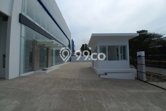 Disewakan Gudang di Lippo Cikarang Cikarang LT 1563m2, LB 1200m2 Disewakan Gudang di Lippo Cikarang Cikarang LT 1563m2, LB 1200m2