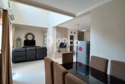 Lokasi strategis! Rumah siap huni disewakan di Lippo Cikarang LB 170m2 Lokasi strategis! Rumah siap huni disewakan di Lippo Cikarang LB 170m2