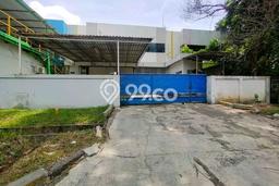 Disewakan Gudang di Kawasan Ramai Jababeka Luas 500m2 Disewakan Gudang di Kawasan Ramai Jababeka Luas 500m2