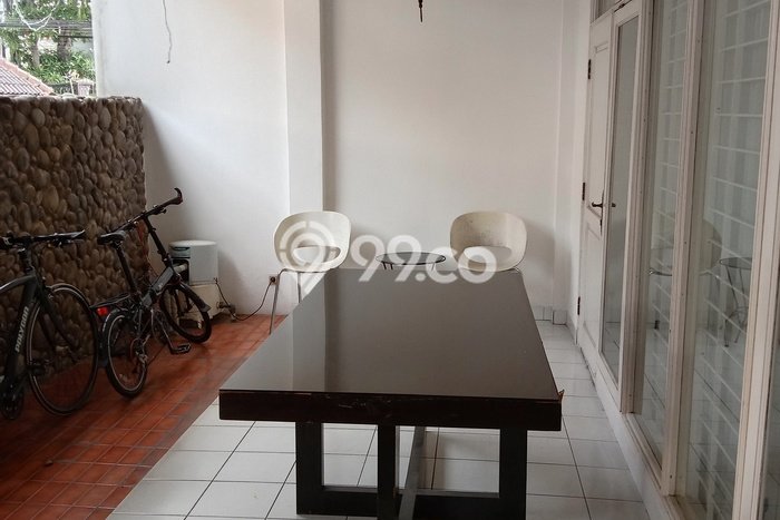 Rumah Terawat di , Jakarta Selatan, LT 1600m2m² Bangunan 1500m2m² HARGA MENARIK! Rumah Terawat di , Jakarta Selatan, LT 1600m2m² Bangunan 1500m2m² HARGA MENARIK!