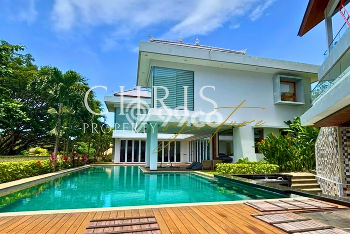 Kesempatan Investasi! Vila di Kuta Selatan, Area 1100m2m², Lokasi Premium dengan nilai meningkat Kesempatan Investasi! Vila di Kuta Selatan, Area 1100m2m², Lokasi Premium dengan nilai meningkat