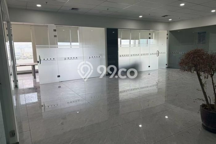 Kantor Disewa di Jakarta Utara dengan LB 308m2 Area Komersial Ramai Kantor Disewa di Jakarta Utara dengan LB 308m2 Area Komersial Ramai