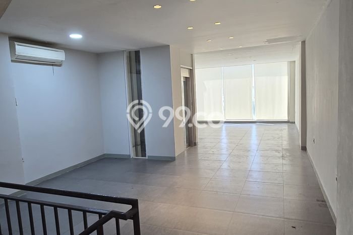 Dijual! Ruko di Pantai Indah Kapuk Jakarta Utara LT 75m2 / LB 300m2 Kawasan Bisnis Dijual! Ruko di Pantai Indah Kapuk Jakarta Utara LT 75m2 / LB 300m2 Kawasan Bisnis