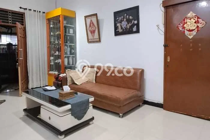 PENAWARAN EKSKLUSIF! Rumah kawasan Rungkut, 2 KM, Area Premium, Luas 170m2m² Bangunan 150m2m² PENAWARAN EKSKLUSIF! Rumah kawasan Rungkut, 2 KM, Area Premium, Luas 170m2m² Bangunan 150m2m²