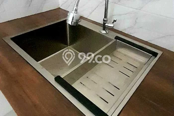 Dijual Cepat Rumah Favorit Siap Huni LB 100m2 di Ciracas, Jakarta Timur Dijual Cepat Rumah Favorit Siap Huni LB 100m2 di Ciracas, Jakarta Timur