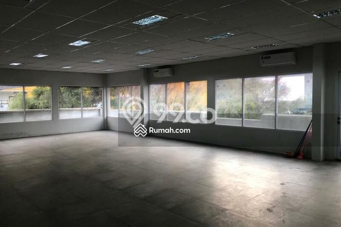 Jual Kantor Kawasan Wahid Hasyim, Luas 780m², Kawasan Potensial, Mainroad Jual Kantor Kawasan Wahid Hasyim, Luas 780m², Kawasan Potensial, Mainroad