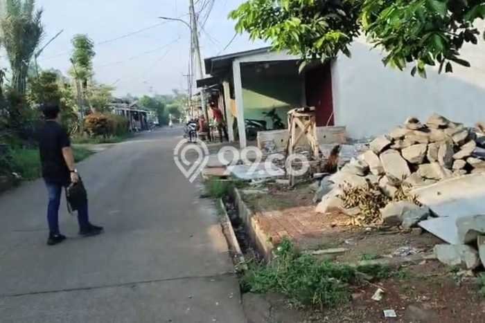 Lahan Strategis di Pagedangan Dijual dengan Luas 1500m2 Lahan Strategis di Pagedangan Dijual dengan Luas 1500m2