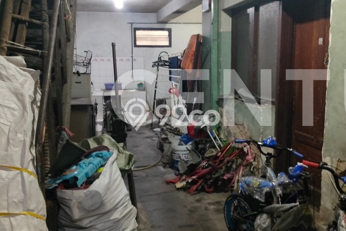 Ruko Dijual di Prime Area Bandung Luas 100m2 Ruko Dijual di Prime Area Bandung Luas 100m2