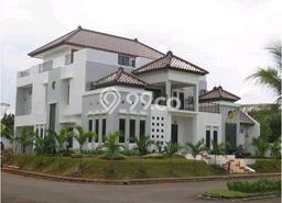Rumah Mewah LB 550m2 Siap Huni Desain Elegan di Bintaro, Tangerang Selatan Rumah Mewah LB 550m2 Siap Huni Desain Elegan di Bintaro, Tangerang Selatan
