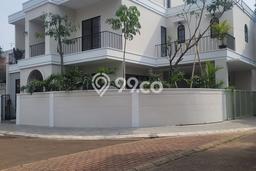 For Sale! Luxury House LT 220m2 Desain Elegan di BSD City For Sale! Luxury House LT 220m2 Desain Elegan di BSD City