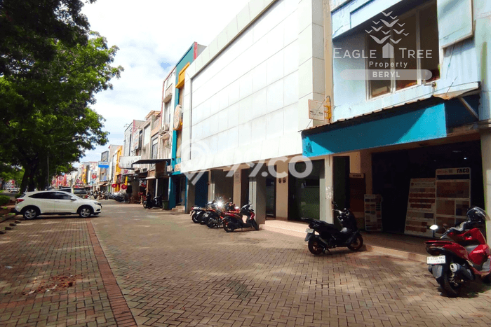 Ruko Dijual di Prime Area Tangerang Selatan Luas 108m2 Ruko Dijual di Prime Area Tangerang Selatan Luas 108m2