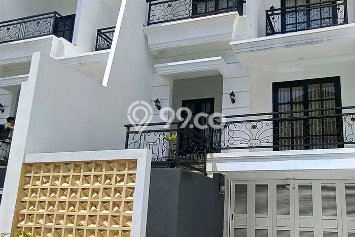 Rumah Disewakan Denpasar LT 130m2 LB 190m2 Kawasan Pemogan Rumah Disewakan Denpasar LT 130m2 LB 190m2 Kawasan Pemogan