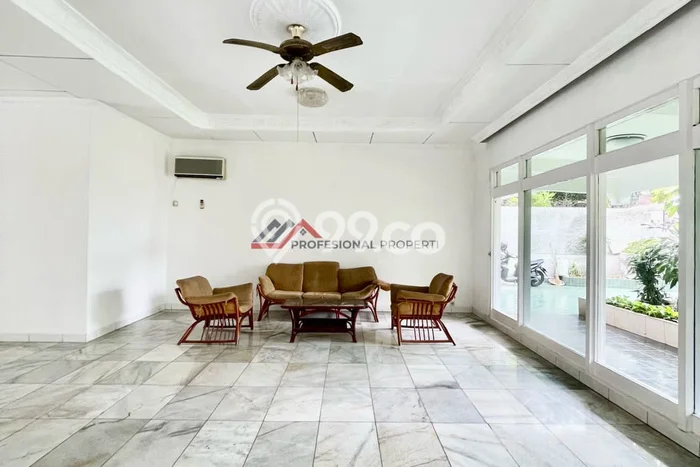 Jarang Ada! Rumah Kontrakan 4 Kamar Bagus Siap Huni Kemang Jarang Ada! Rumah Kontrakan 4 Kamar Bagus Siap Huni Kemang