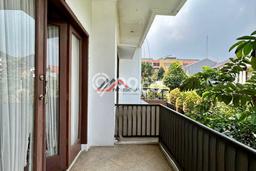 Dijual Rumah Premium dengan Fasilitas Sekitar Lengkap di Cinere, Depok Dijual Rumah Premium dengan Fasilitas Sekitar Lengkap di Cinere, Depok