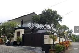 For Rent Vila Kawasan , Luas 0m2m², Lokasi Strategis For Rent Vila Kawasan , Luas 0m2m², Lokasi Strategis