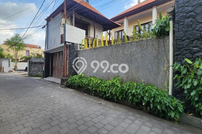 LOKASI PREMIUM! Hotel Kawasan , Luas 315m2m², Jalan Strategis LOKASI PREMIUM! Hotel Kawasan , Luas 315m2m², Jalan Strategis