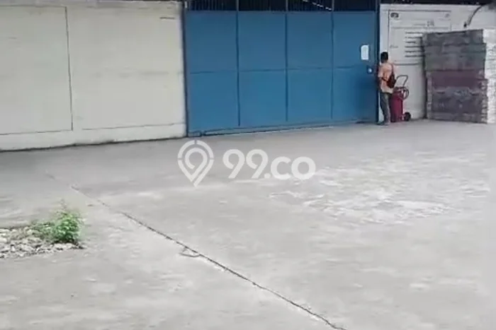 FOR RENT! Gudang di Pasar Kemis Cocok untuk Bisnis 2000m2 FOR RENT! Gudang di Pasar Kemis Cocok untuk Bisnis 2000m2