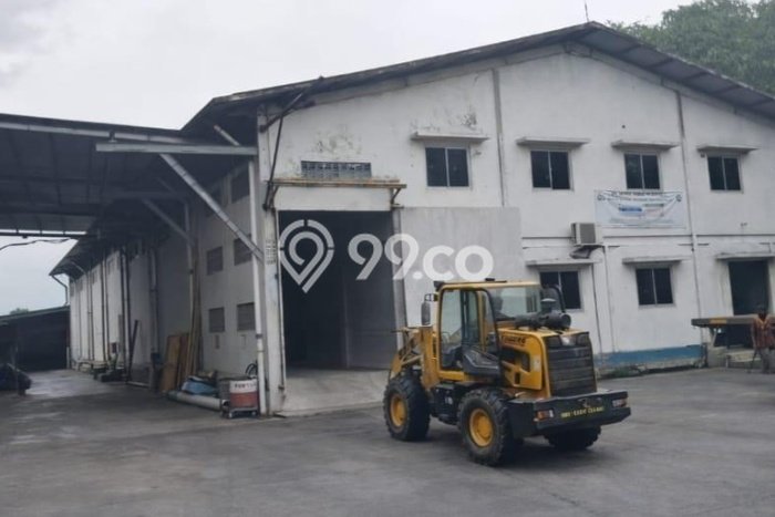 Disewakan Gudang di Cikupa Tangerang LT 8652m2, LB 6000m2 Disewakan Gudang di Cikupa Tangerang LT 8652m2, LB 6000m2