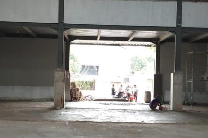Gudang Disewakan di Area Ramai Cipondoh, Tangerang Gudang Disewakan di Area Ramai Cipondoh, Tangerang