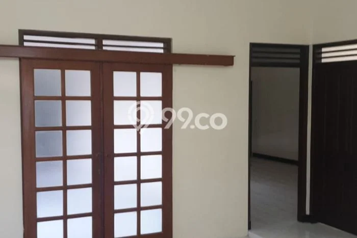 KESEMPATAN EMAS! Rumah Berkualitas di Jebres, Surakarta, LT 146m2m² LB 146m2m² KESEMPATAN EMAS! Rumah Berkualitas di Jebres, Surakarta, LT 146m2m² LB 146m2m²