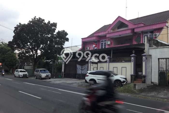 Rumah radjiman laweyan dekat pusat kota Solo Rumah radjiman laweyan dekat pusat kota Solo