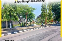 Tanah Komersial Kawasan Sukoharjo, Luas 1300m2m², Akses Mudah Tanah Komersial Kawasan Sukoharjo, Luas 1300m2m², Akses Mudah