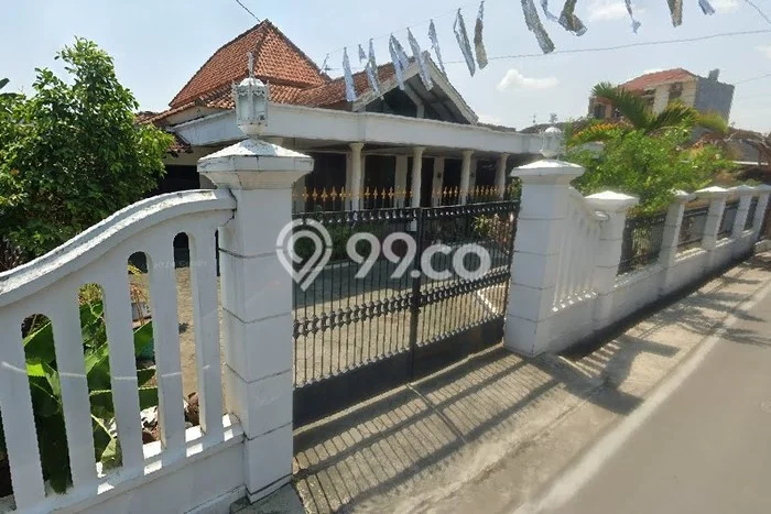 Rumah Cantik Siap Pakai Di Colomadu Luas 400m2 Lokasi Strategis Rumah Cantik Siap Pakai Di Colomadu Luas 400m2 Lokasi Strategis