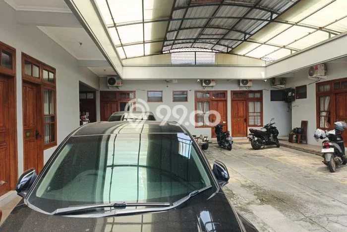 Kost Dijual Lokasi Laweyan, Surakarta, Spesifikasi 10 Kamar Tidur dan Luas 300m2 Kost Dijual Lokasi Laweyan, Surakarta, Spesifikasi 10 Kamar Tidur dan Luas 300m2