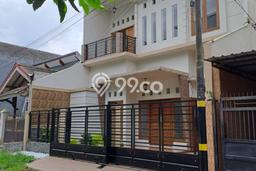 Dijual Rumah Mewah Elegan Dengan View Cantik di Sawojajar, Malang Dijual Rumah Mewah Elegan Dengan View Cantik di Sawojajar, Malang