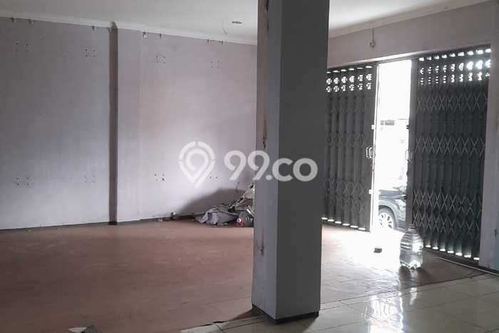 Ruko Dijual di Malang LT 157m2 & LB 248m2 Lokasi Terbaik! Ruko Dijual di Malang LT 157m2 & LB 248m2 Lokasi Terbaik!