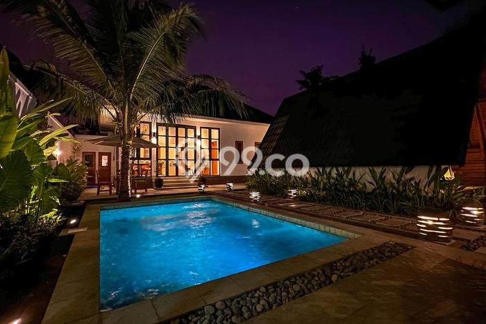 DIJUAL! Vila Kawasan , Luas 350m2m², Lokasi Strategis DIJUAL! Vila Kawasan , Luas 350m2m², Lokasi Strategis