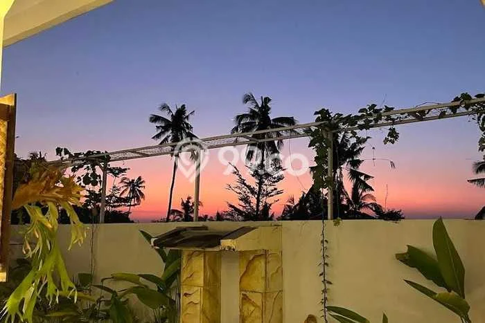 Vila Kawasan , Area 200m2m², Lingkungan Asri Vila Kawasan , Area 200m2m², Lingkungan Asri