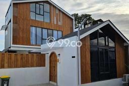 Vila Kawasan Tabanan, Luas 140m2m², Akses ke transportasi publik Vila Kawasan Tabanan, Luas 140m2m², Akses ke transportasi publik