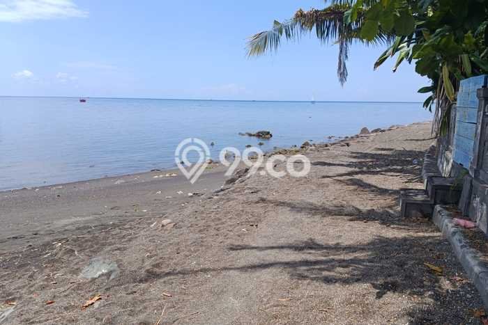 Vila Kawasan , Luas 600m2m², Akses Mudah Fasilitas Umum Vila Kawasan , Luas 600m2m², Akses Mudah Fasilitas Umum