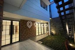 Disewakan! Rumah 5 Kamar Tidur &
6 Kamar Mandi di Lebak Bulus, Jakarta Selatan Disewakan! Rumah 5 Kamar Tidur &
6 Kamar Mandi di Lebak Bulus, Jakarta Selatan