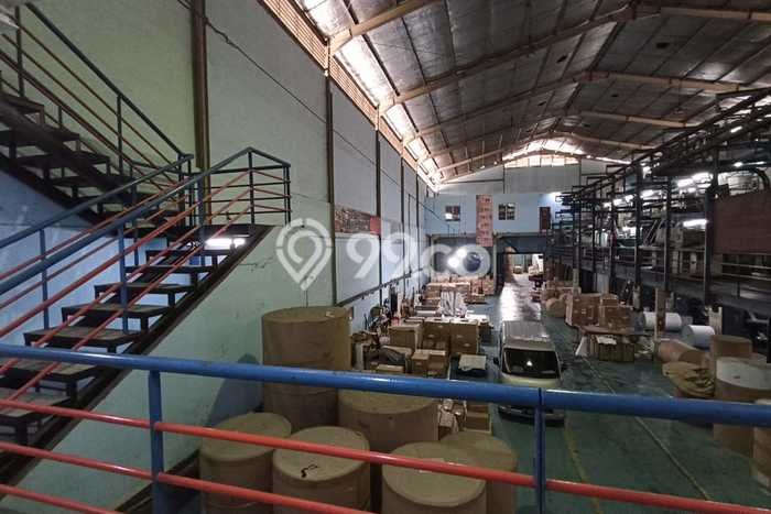 Unit Gudang Dijual di Cengkareng Jakarta Barat Luas Bangunan 2700m2 Unit Gudang Dijual di Cengkareng Jakarta Barat Luas Bangunan 2700m2