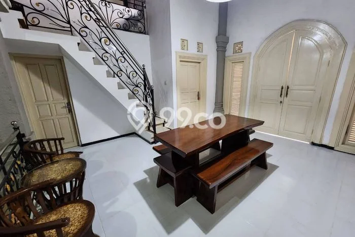 Jual Rumah Modern 3 KT di Kerobokan Kaja, Badung Jual Rumah Modern 3 KT di Kerobokan Kaja, Badung