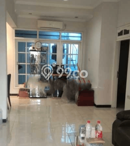 Rumah Modern Cantik 4 KT Siap Huni di Wiyung Rumah Modern Cantik 4 KT Siap Huni di Wiyung