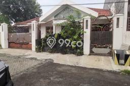 Dijual Rumah Mewah Megah Dengan View Cantik di Darmo Permai, Surabaya Dijual Rumah Mewah Megah Dengan View Cantik di Darmo Permai, Surabaya