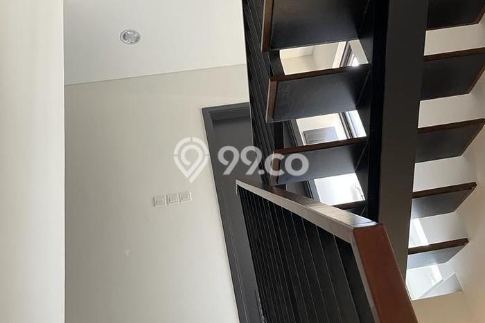 Dijual Rumah Eksklusif 3 KT di Metland Menteng, Jakarta Timur Dijual Rumah Eksklusif 3 KT di Metland Menteng, Jakarta Timur