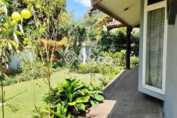 KESEMPATAN TERBAIK! Rumah Nyaman area Sukasari, Luas 999m2m² LB 580m2m² KESEMPATAN TERBAIK! Rumah Nyaman area Sukasari, Luas 999m2m² LB 580m2m²