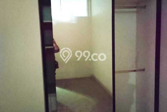 SIAP HUNI! Rumah Asri di , LT 102m2m² LB 168m2m² SIAP HUNI! Rumah Asri di , LT 102m2m² LB 168m2m²