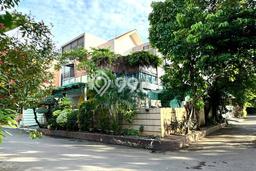 Rumah Luxury Modern Siap Huni di Pondok Kelapa Jakarta Timur Rumah Luxury Modern Siap Huni di Pondok Kelapa Jakarta Timur