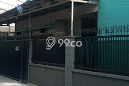 Jual Murah Rumah dengan Luas Tanah 127m² dan Luas Bangunan 100m² di Area Tanjung Priok, Jakarta Utara Jual Murah Rumah dengan Luas Tanah 127m² dan Luas Bangunan 100m² di Area Tanjung Priok, Jakarta Utara