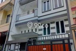 Rumah Eksklusif Siap Huni LT 90m2 di Pademangan, Jakarta Utara Rumah Eksklusif Siap Huni LT 90m2 di Pademangan, Jakarta Utara
