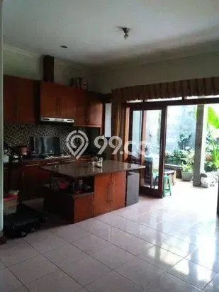 For Sale! Premium House LT 376m2 Desain Elegan di Garuda For Sale! Premium House LT 376m2 Desain Elegan di Garuda